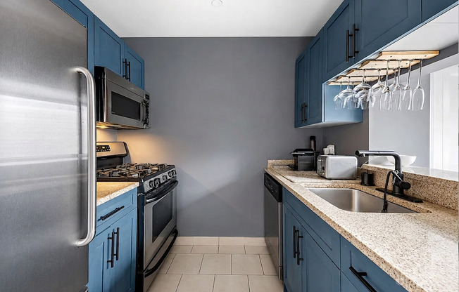 1 bed, 1 bath, $3,500, Unit 8H