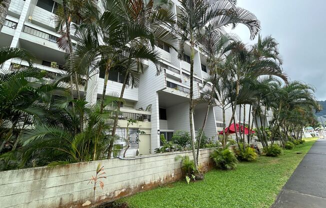 Beautiful Condo in Kaneohe Town