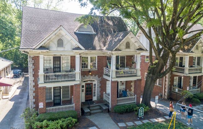 1 bed, 1 bath, 750 sqft, $1,850, Unit 873-6