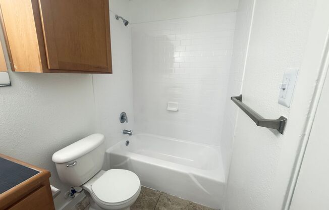 1 bed, 1 bath, 580 sqft, $1,299, Unit PEN-106A