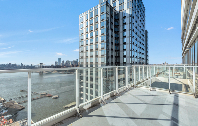 3 beds, 2.5 baths, $17,500, Unit PH2