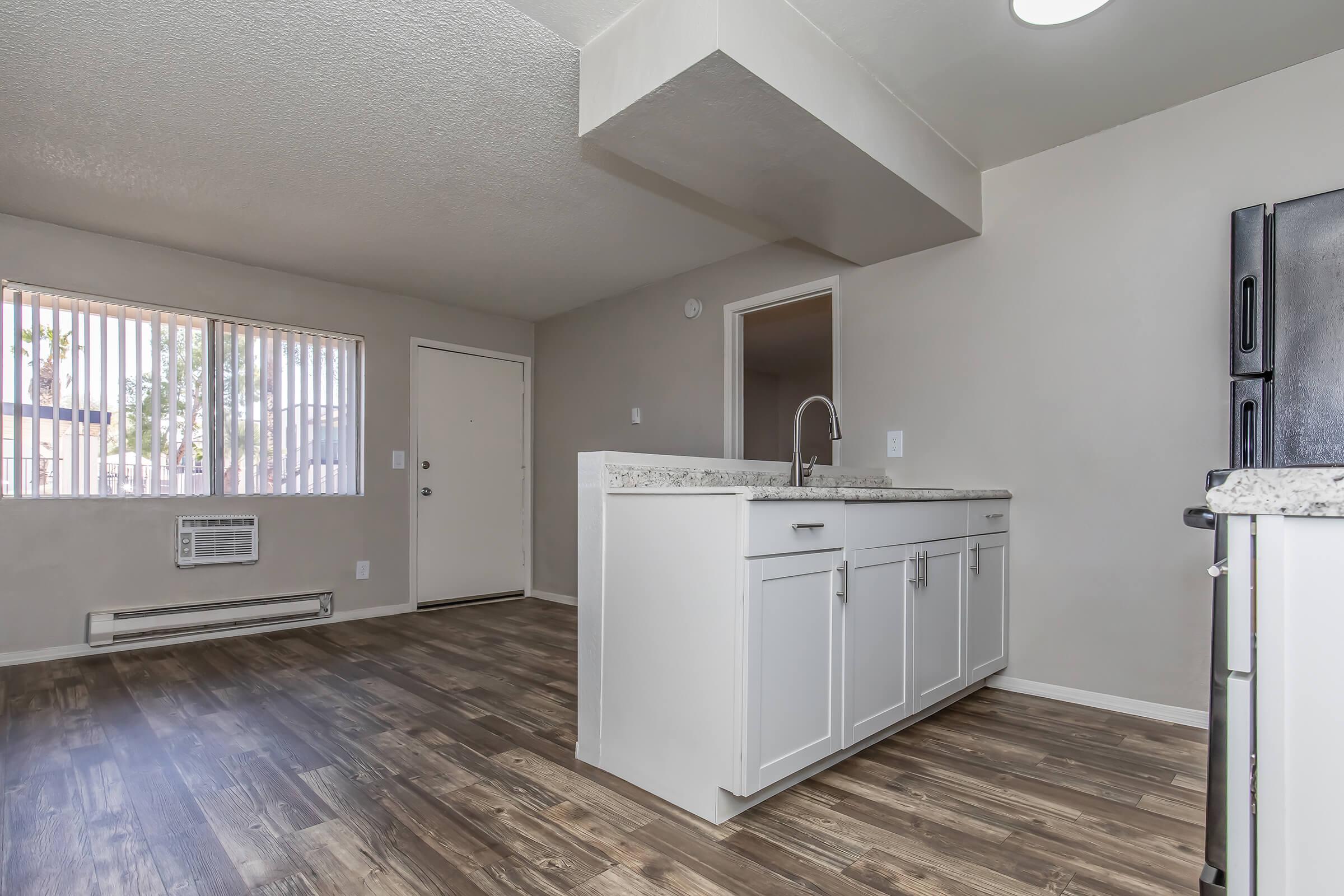 Home - The Crossings on Grande Apartment Homes - Tucson, AZ
