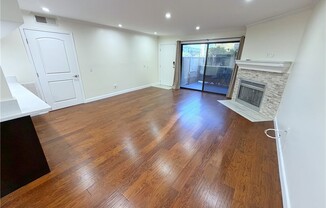 6665 Franklin Ave Apartment 13