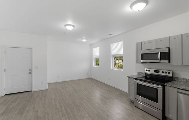 2 beds, 1.5 baths, 850 sqft, $1,299, Unit C3