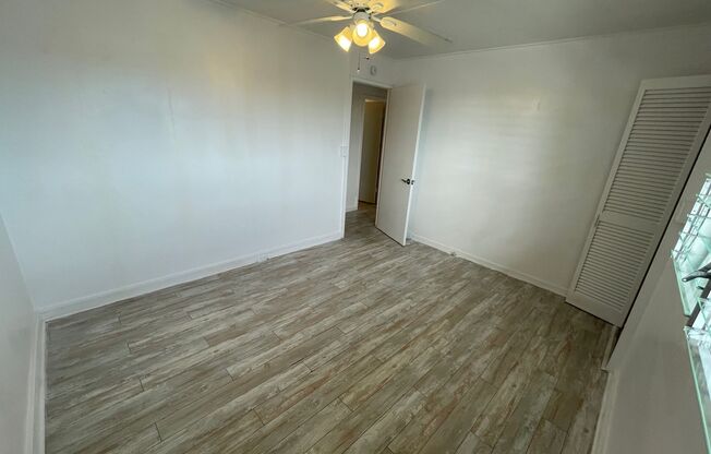 3 beds, 1 bath, 750 sqft, $2,485, Unit Front House