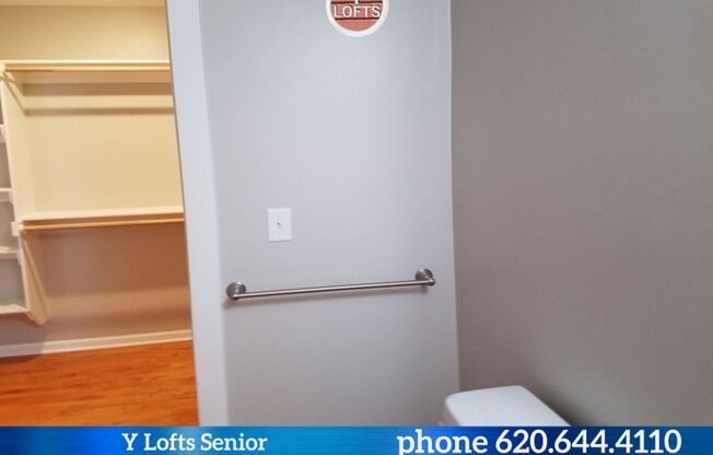 2 beds, 2 baths, 1,438 sqft, $1,100, Unit 113