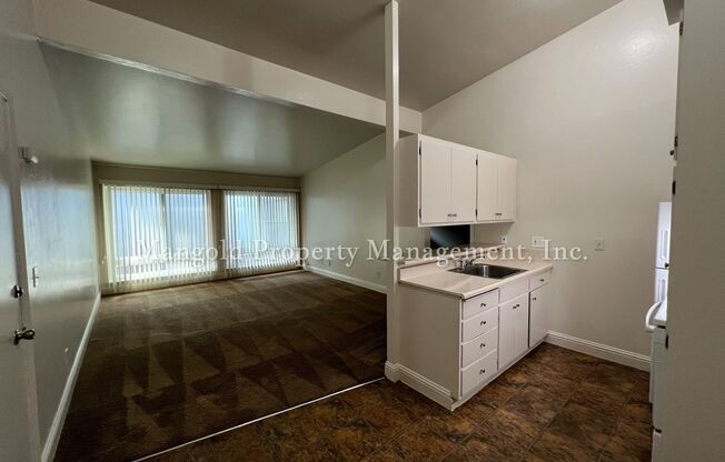 1 bed, 1 bath, $2,150, Unit 609-21