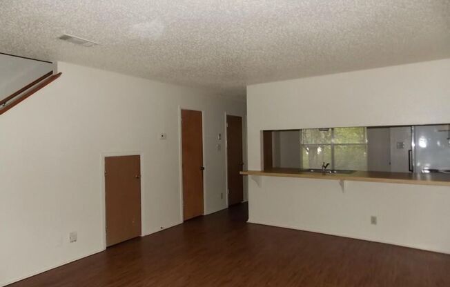 Hu Properties2 (3308 Dunliegh Dr)