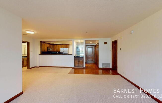 880 W 1st St Apt 216