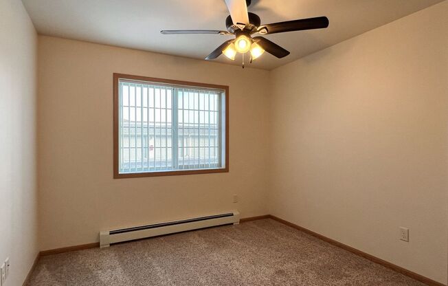 3 beds, 2 baths, 1,265 sqft, $1,620, Unit ML 540-11