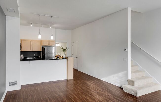 1 bed, 1.5 baths, 1,000 sqft, $1,995, Unit 4632