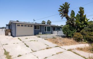 Cozy 2 Bedroom Home in Clairemont Mesa | All Utilities Included!