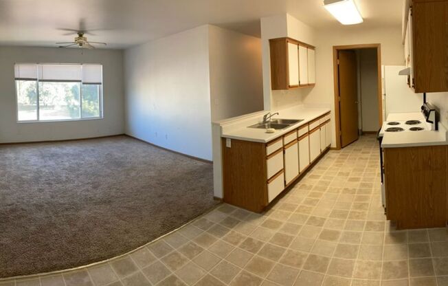 3 beds, 2 baths, 941 sqft, $1,000