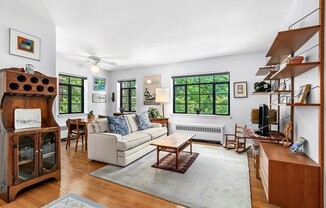 69 Strathmore Rd