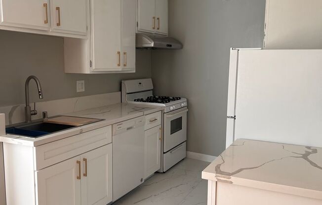 PJL-127 W. Live Oak St San Gabriel, CA 91776