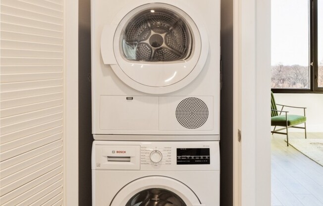 2 beds, 2 baths, $5,357, Unit 1109