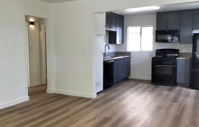 2BR/1BA Apartment in Linda Vista - Close to USD, Newly Remodeled, New Appliances Installed, 1 Off Street Parking Space, Pet Friendly and Freshly Painted