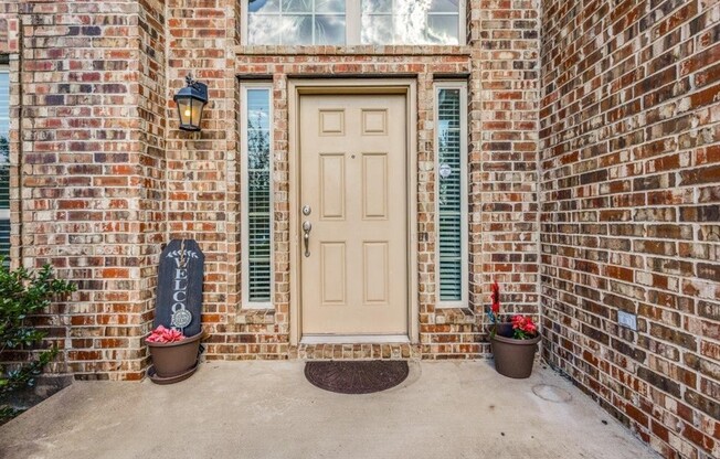 2104 STONEWOOD DR