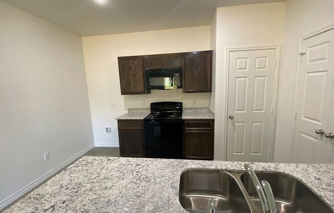 3 beds, 2 baths, 1,310 sqft, $1,395, Unit A- READY/SHOWABLE