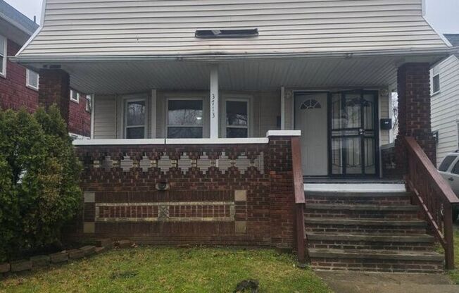 3713 E 151 ST