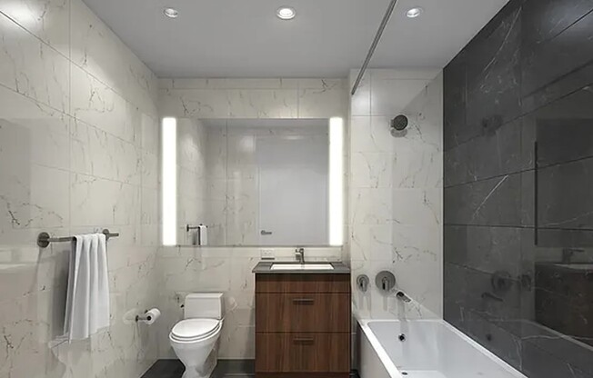 511 W 36 ST