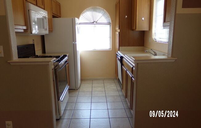 2 beds, 2 baths, $1,495