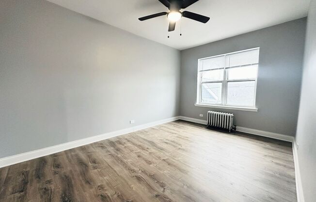 4756 N. Maplewood Ave.