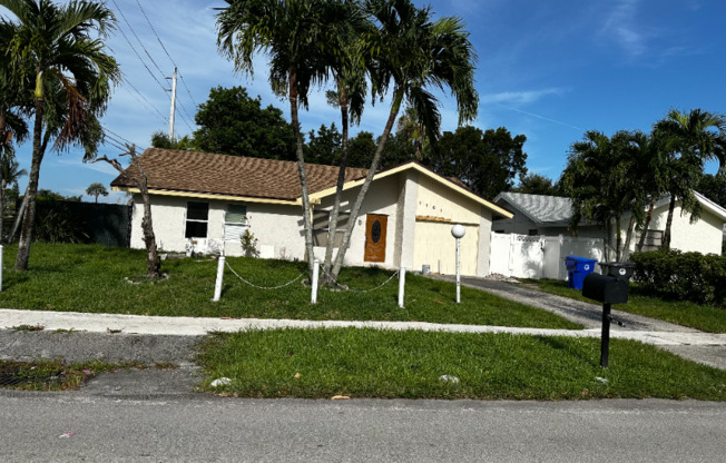 1101 SW 74 AVE
