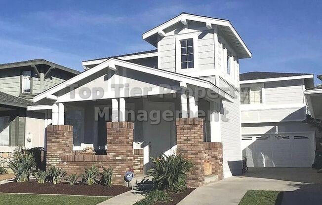 ***Carlsbad Beach House - 3 bed / 2.5 bath Home in Gated Community - Available 11/25***