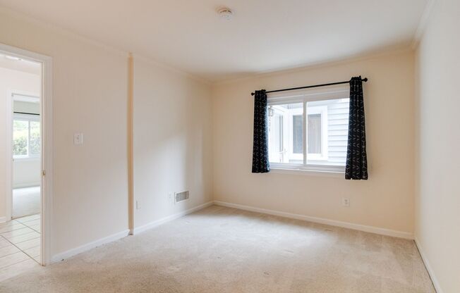Crofton Condo For Rent