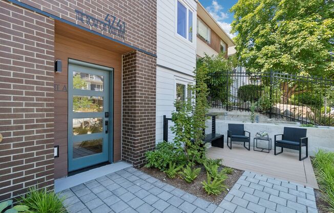 The Row Apartments is now Leasing!