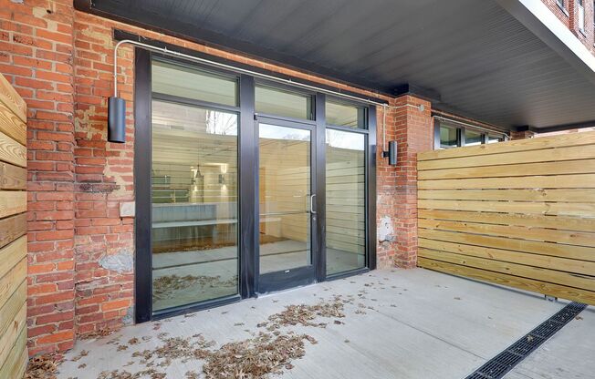 1 bed, 1 bath, 692 sqft, $1,740, Unit 108