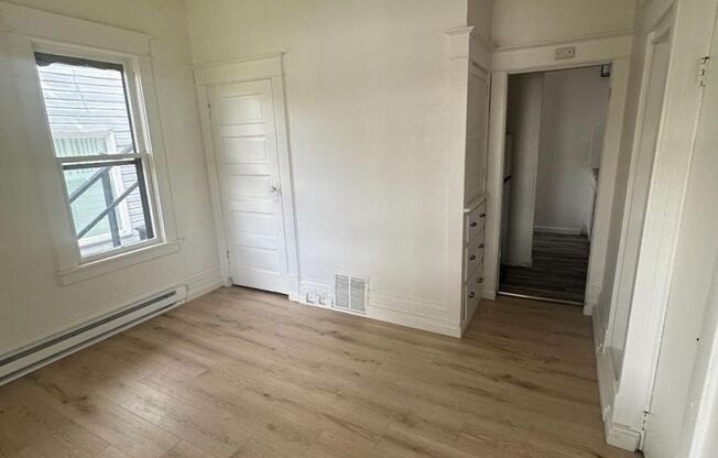 62.00 - 5008 N Nelson