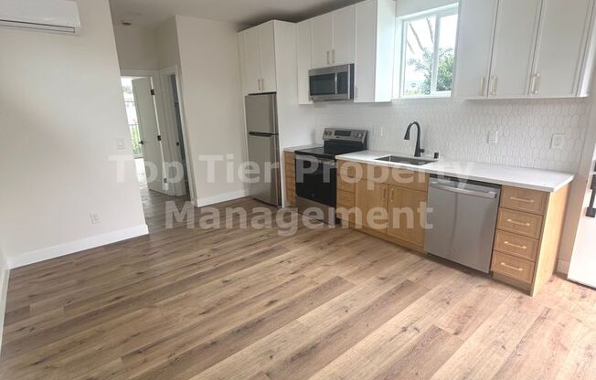 **BRAND NEW - 1 bed, 1 bath Unit in the Heart of South Park - Available NOW***
