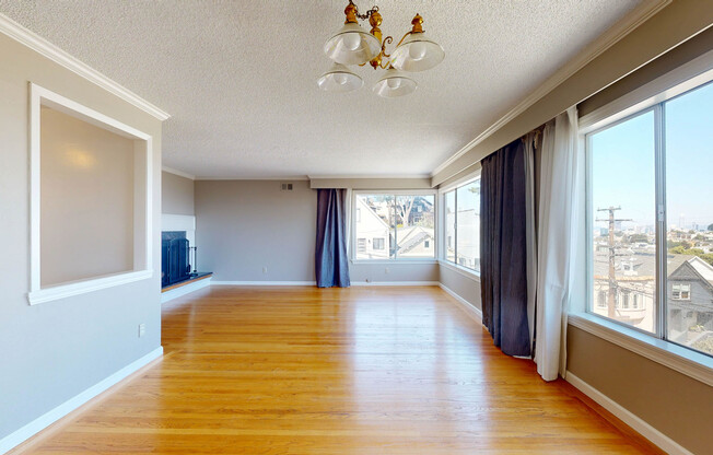 4453 24 ST