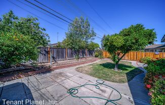 5281 Meridian Ave