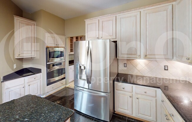 3805 STOCKPORT DR