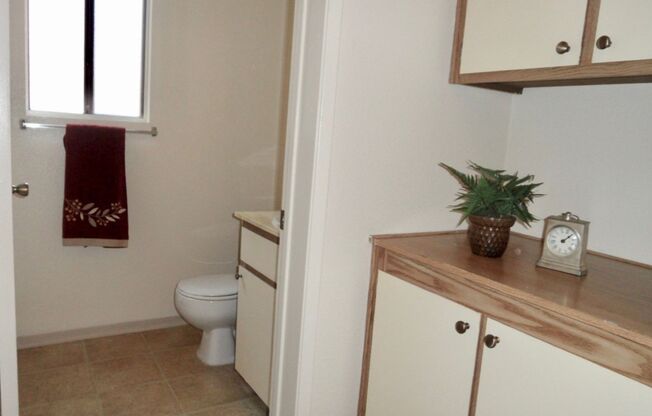 1 bed, 1 bath, 700 sqft, $1,950, Unit 178