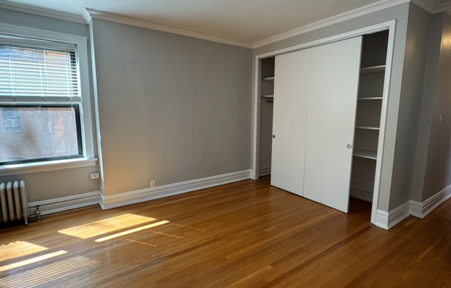 2 beds, 1 bath, 825 sqft, $1,795, Unit 613-2F
