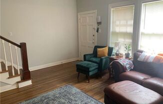 2 beds, 1 bath, $1,650