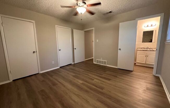 3 beds, 2 baths, $1,650