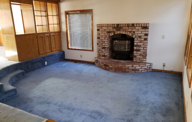 2 beds, 2.5 baths, $1,650