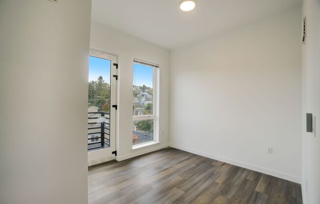 2 beds, 1 bath, 623 sqft, $2,895, Unit 303