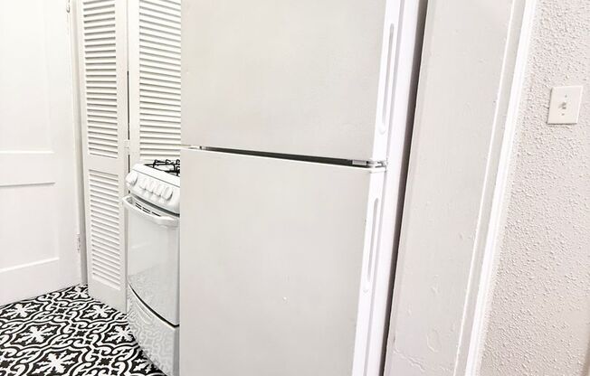 Studio, 1 bath, $935, Unit B2606