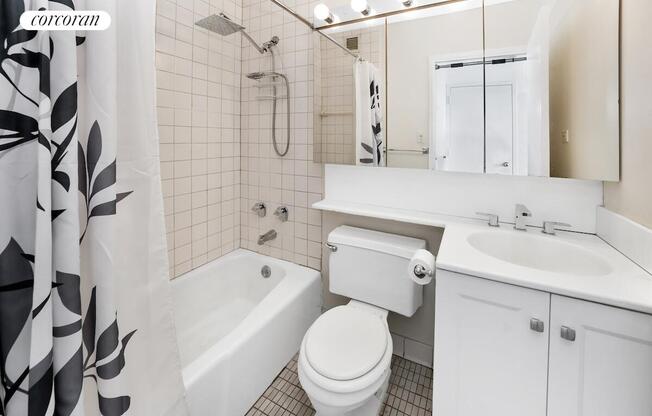 1 bed, 2 baths, $4,495, Unit 19E