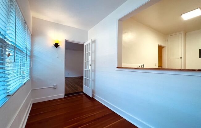 Studio, 1 bath, 551 sqft, $1,600, Unit 025