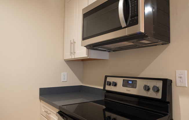 1128 - 1130 Bancroft