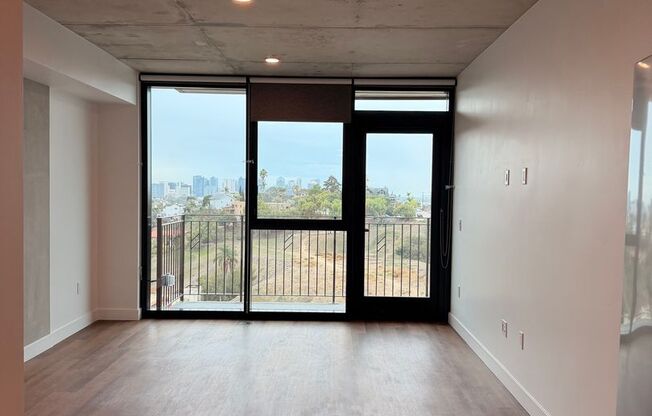 Studio, 1 bath, 422 sqft, $2,580, Unit 808