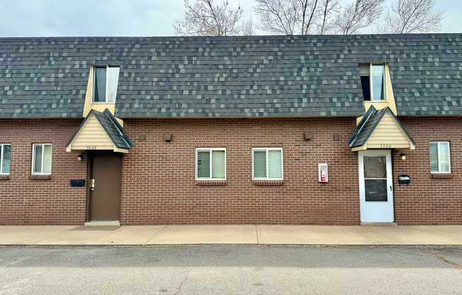 3650 Upham