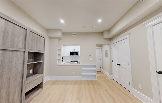 Studio, 1 bath, 330 sqft, $2,995, Unit 1